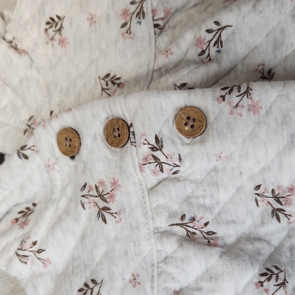 Carter's 18M Quilted Cardigan Floral Pattern - Picture 2 of 5